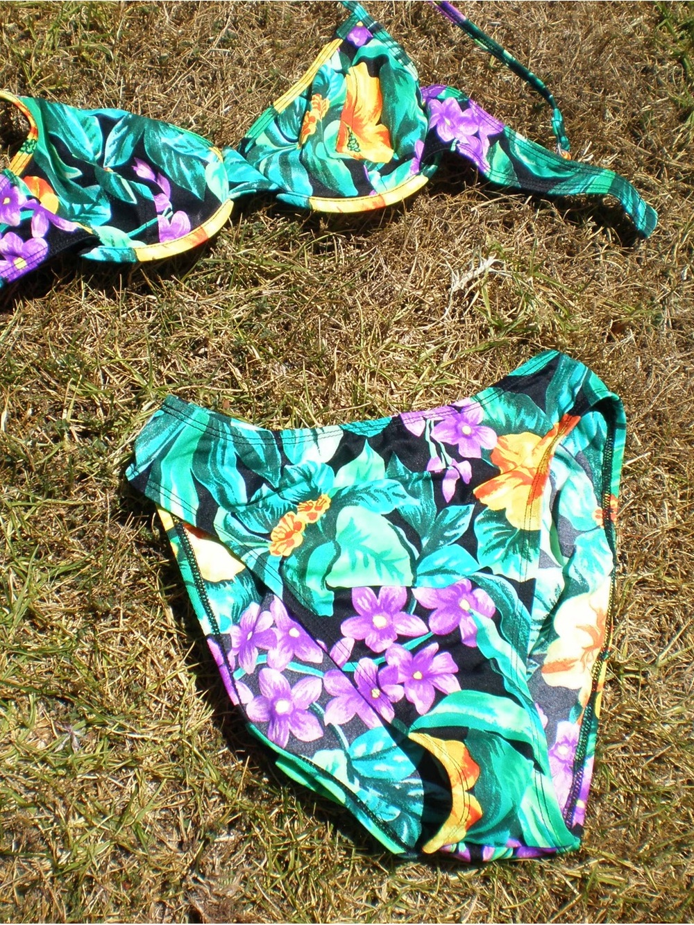 ✨vintage floral bikini